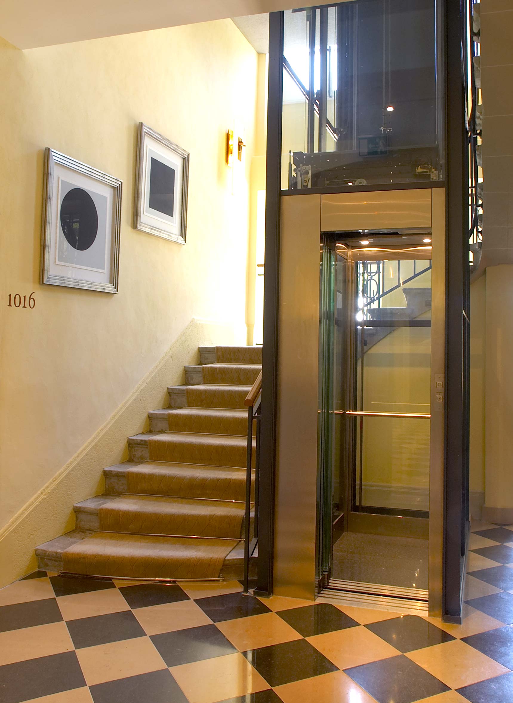 ascenseur prive suisse