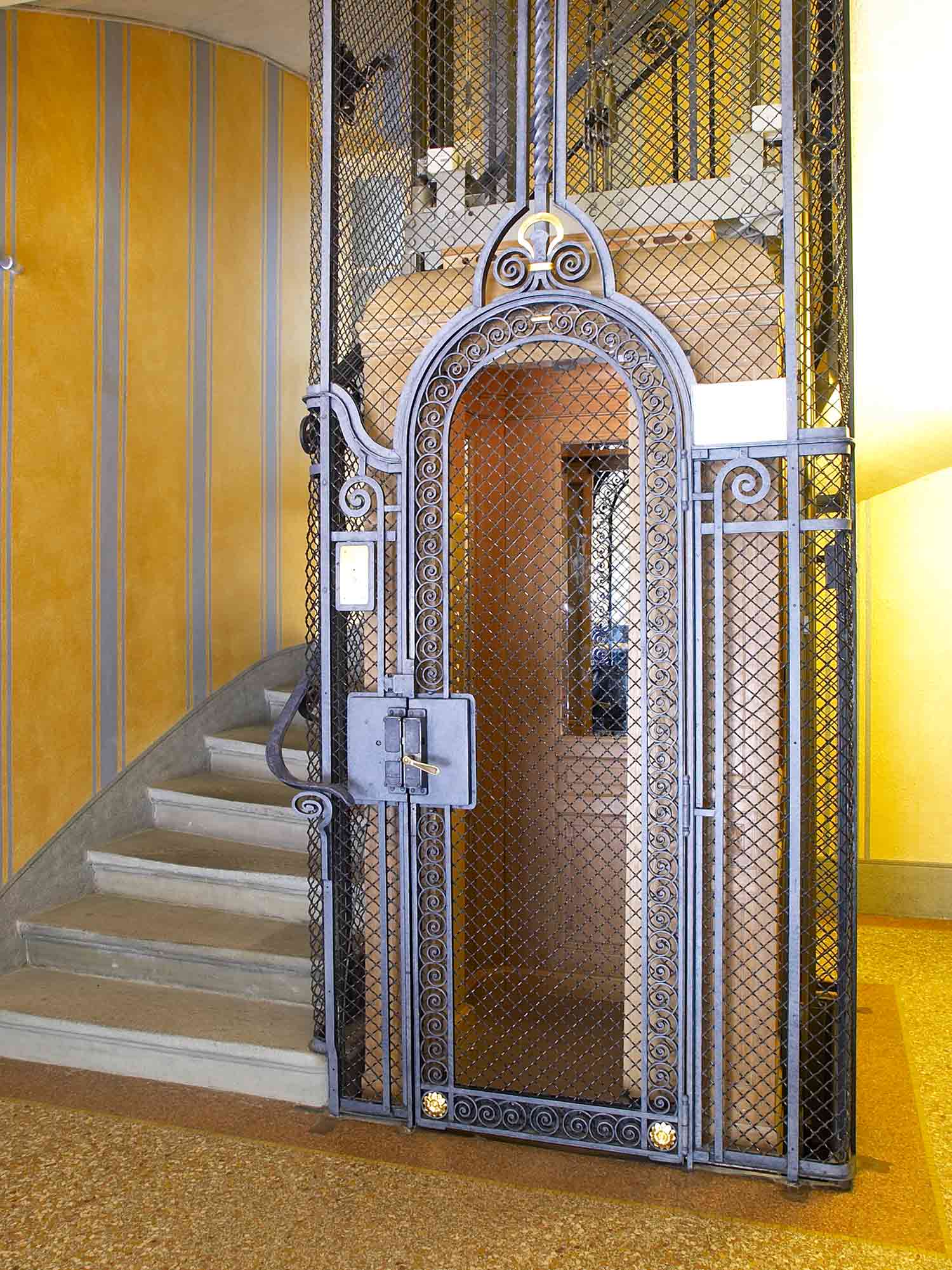 ascenseur prive suisse