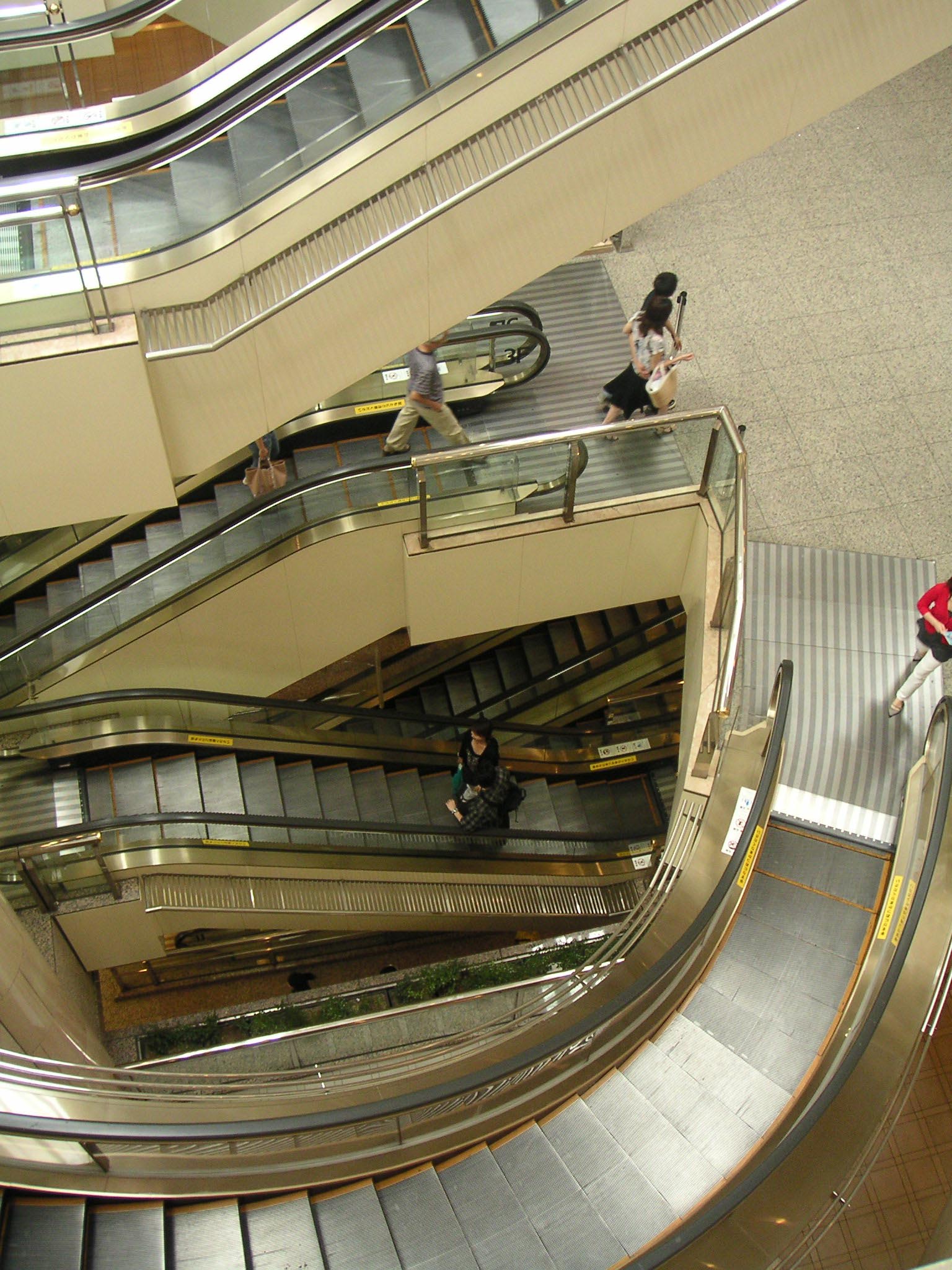 escalier roulant english