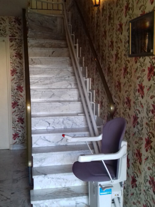 monte escalier 17