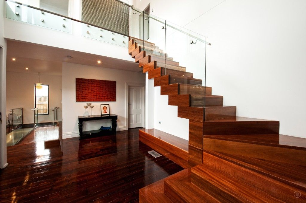 monte escalier bespoke