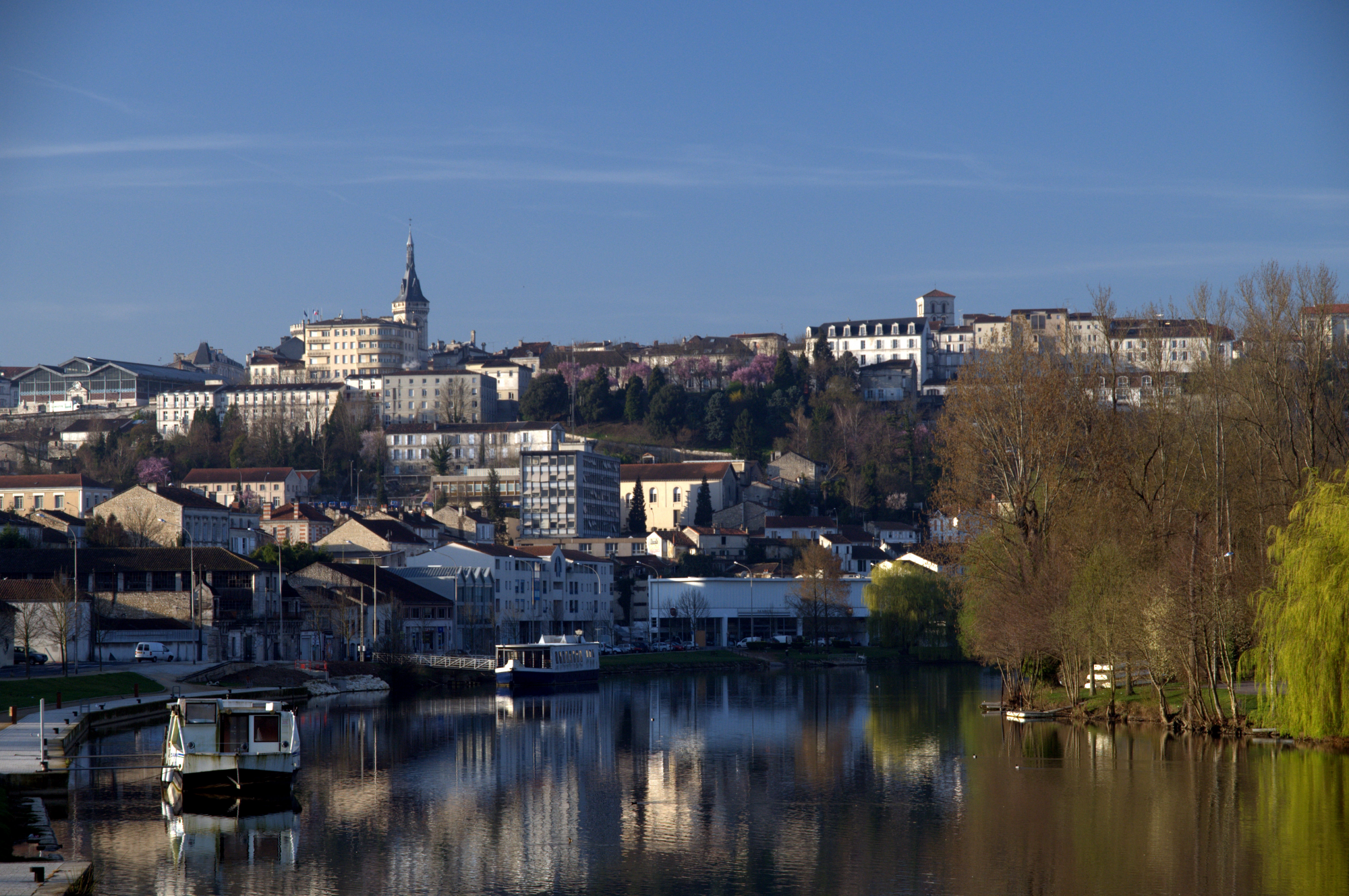 monte escalier charente