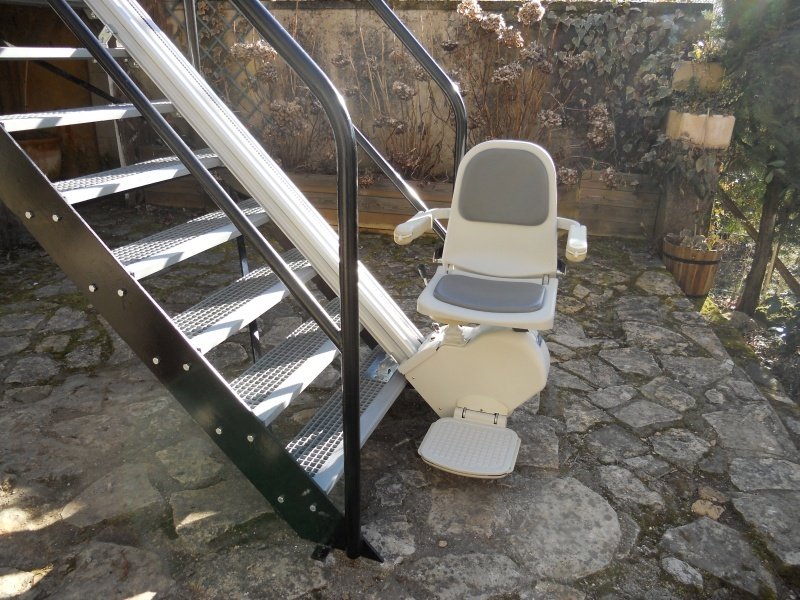 monte escalier gironde
