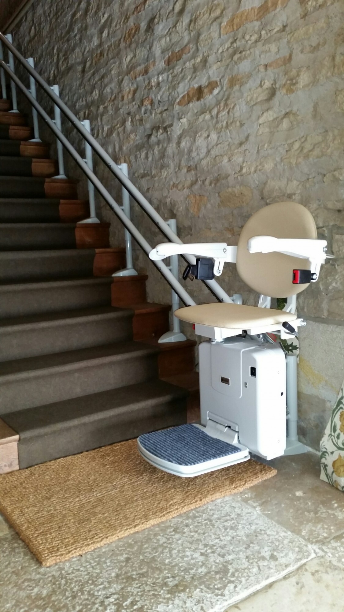 monte escalier jura
