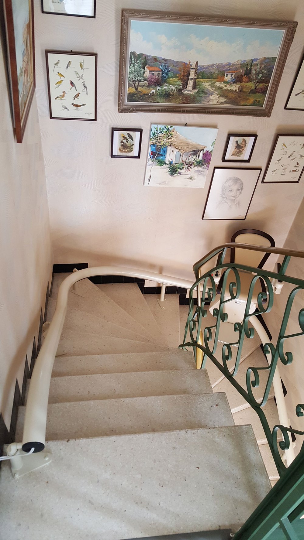 monte escalier uzes